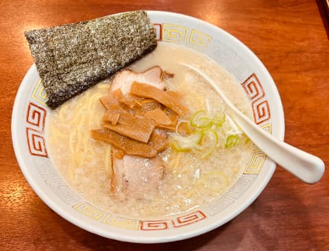麺や新源塩ラーメン
