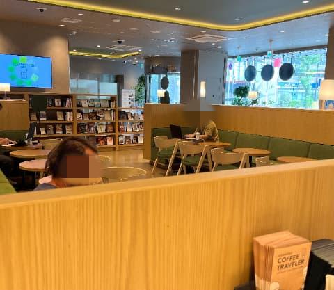 店内中央